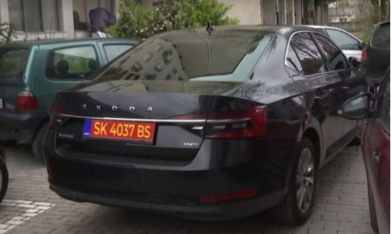 Anulohet tenderi për blerjen e targave për automjetet zyrtare