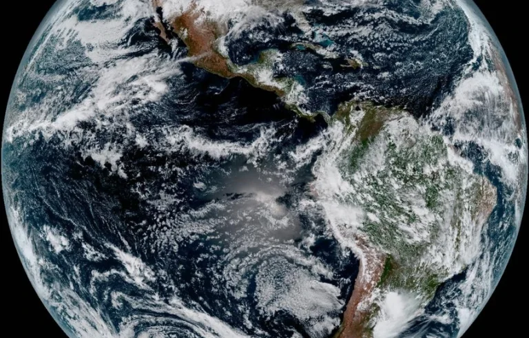 Toka nuk është sferë perfekte: shkenca shpjegon formën reale të planetit tonë