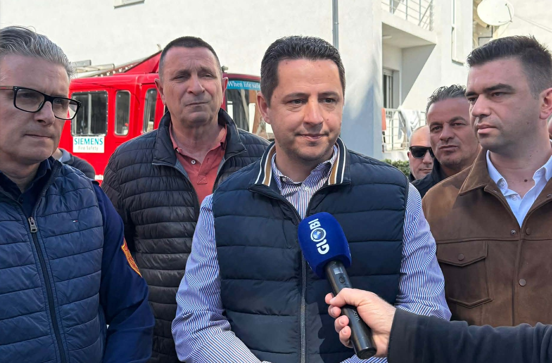 Rritje historike për zjarrfikësit në Gostivar   paga dhe benefite më të larta